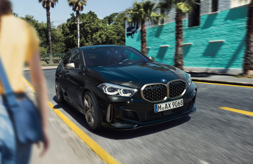 bmw-1-series-m135i-inspire-mg-exterior-interior-desktop-01.jpg