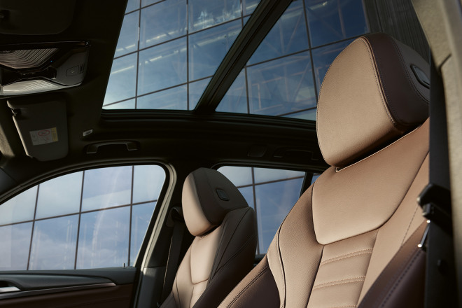 bmw-ix3-onepager-mc-interior-02.jpg