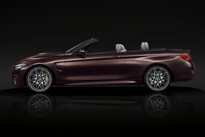 BMW-m4-convertible-images-and-videos-1920x1200-10.jpg