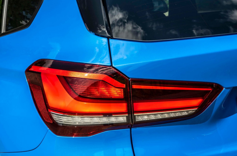 BMW-X1-2020-1600-cf.jpg