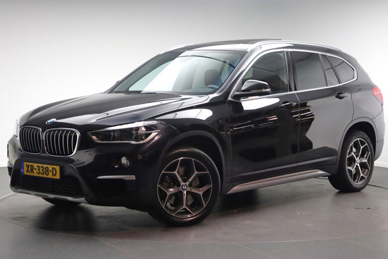 vehicle-background-image