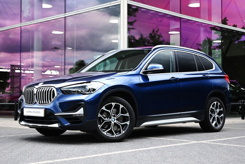 vehicle-background-image