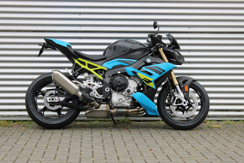 vehicle-background-image