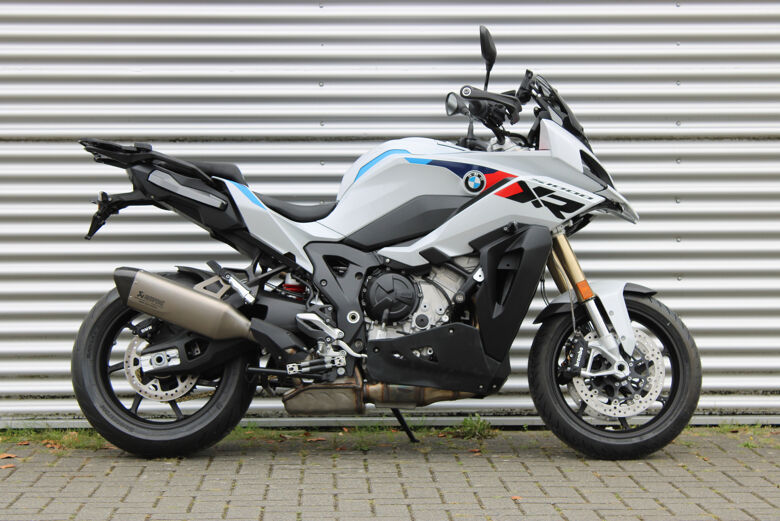 vehicle-background-image