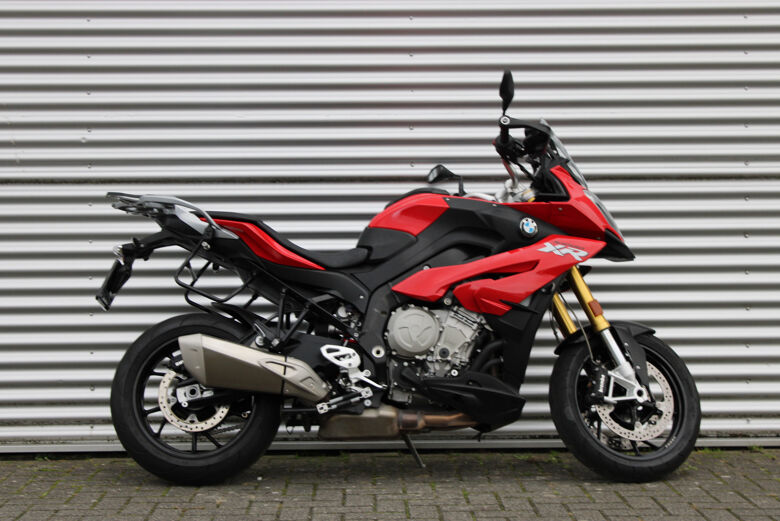 vehicle-background-image