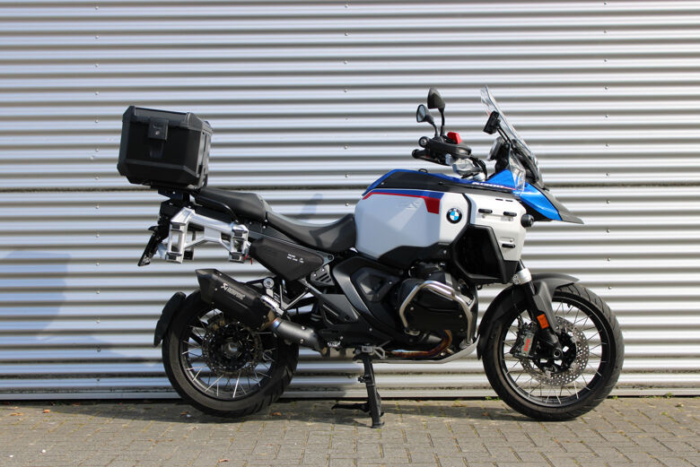 vehicle-background-image