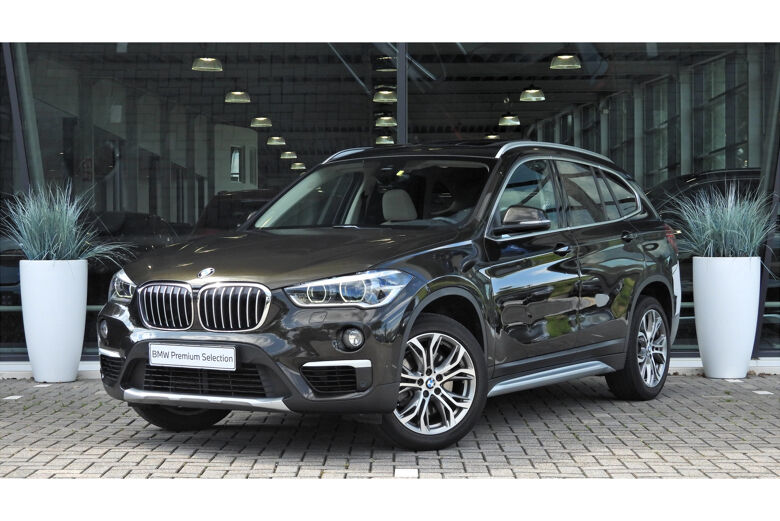 vehicle-background-image
