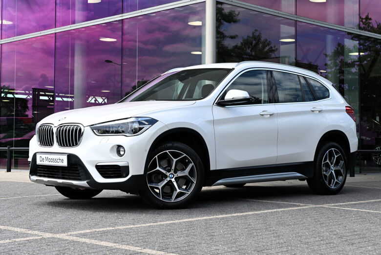 vehicle-background-image