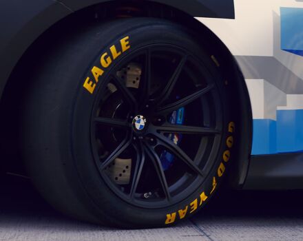 bmw-m2-racing-13-16x9