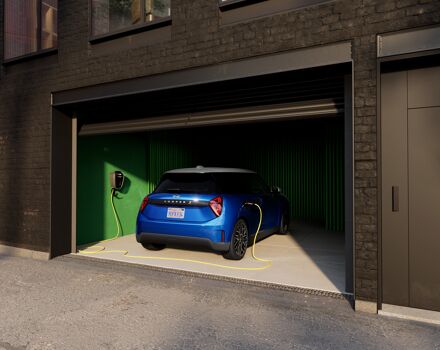 230123456_MINI_70P_ext_J01_BEV_Blazing_Blue_sx050