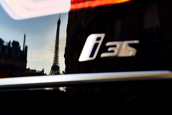 P90363112-highRes
