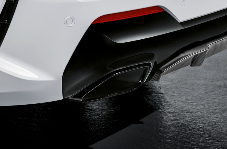 P90390683_highRes_the-all-new-bmw-4-se
