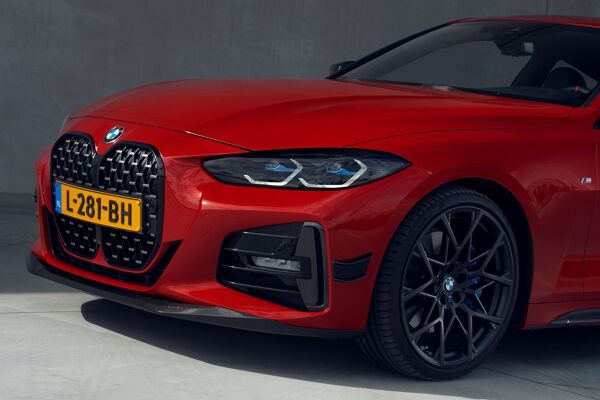 Grille frontsplitter en sideskirt