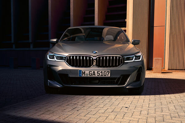 bmw-6-series-gran-turismo-highlights-mg-design-desktop-01