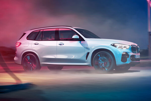 bmw-g05-x5-onepager-exterior-interior-gallery-wallpaper-04.jpg.asset.1526633861509