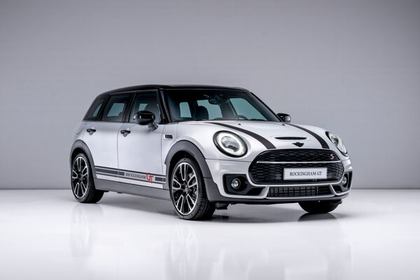 Hero shot Clubman van voor_DSC8820
