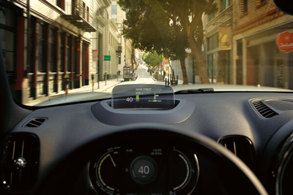 P90389464_highRes_the-new-mini-cooper-
