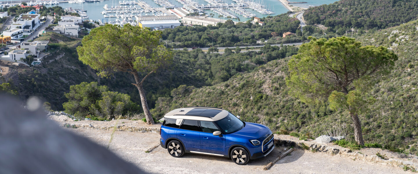 P90551989_highRes_mini-countryman-e-06
