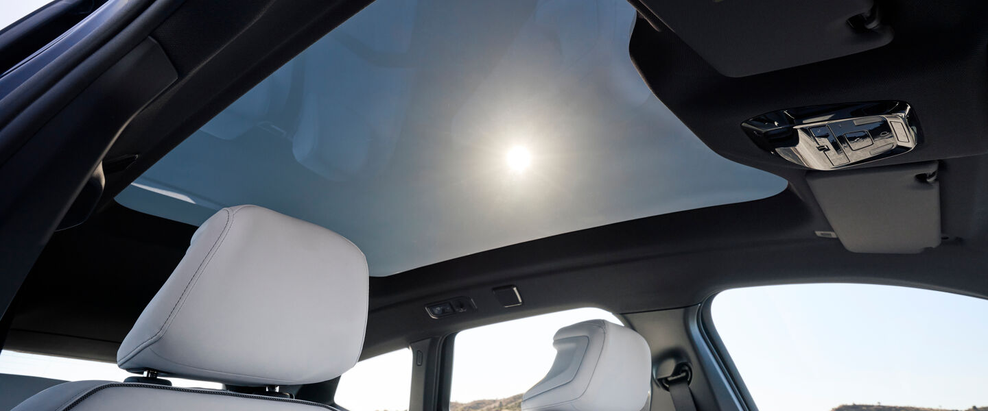 P90615667_highRes_the-new-bmw-ix3-50-x