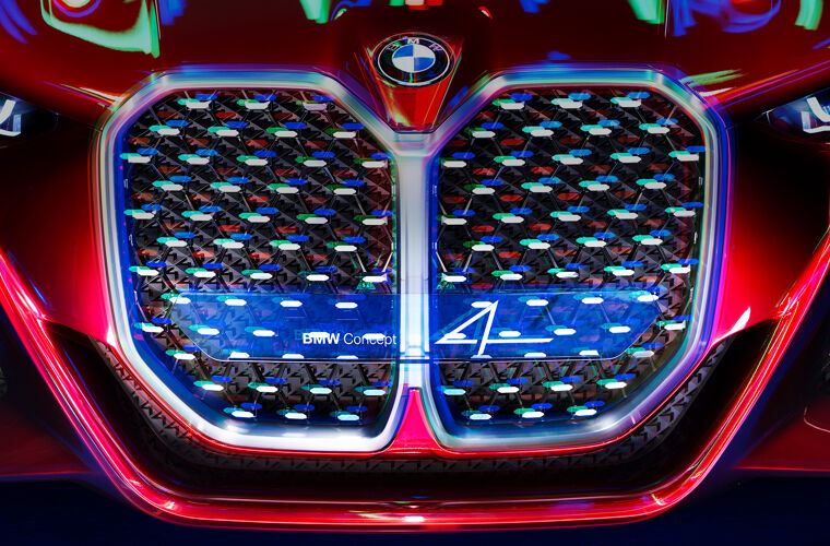 bmw-4series-coupe-cv-inspire-highlight-desktop-01