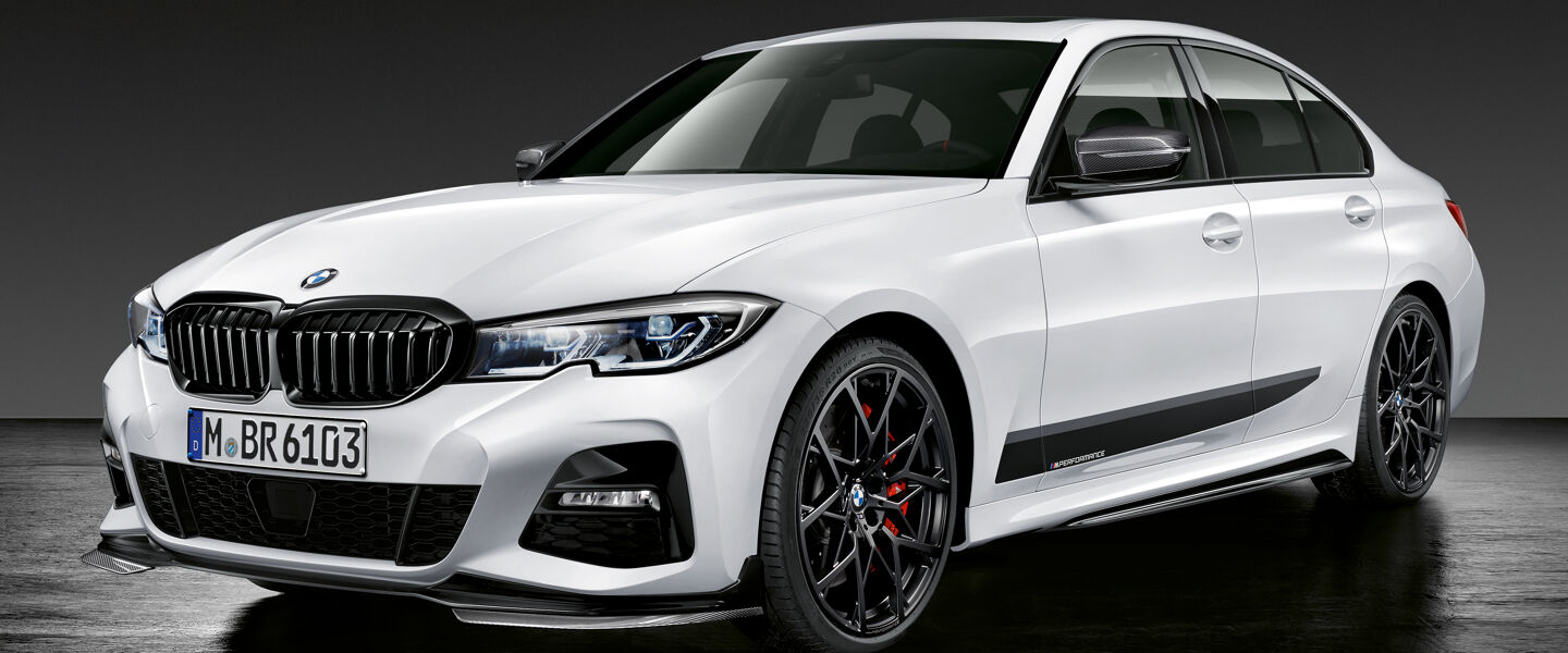 P90324842_highRes_the-new-bmw-3-series