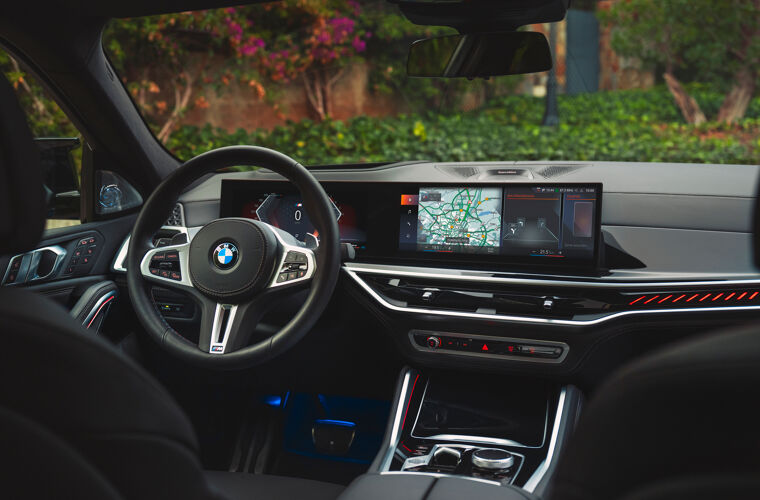 P90492427_highRes_the-new-bmw-x6-m60i-