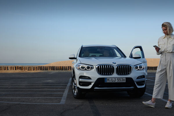 bmw-my-bmw-app-lp-cp-xxl