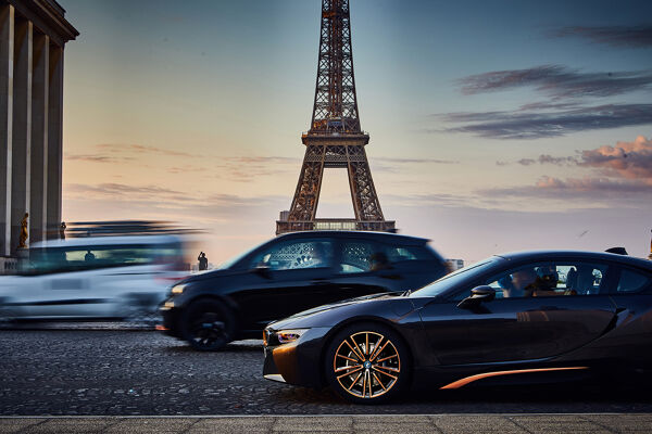 P90363132-highRes