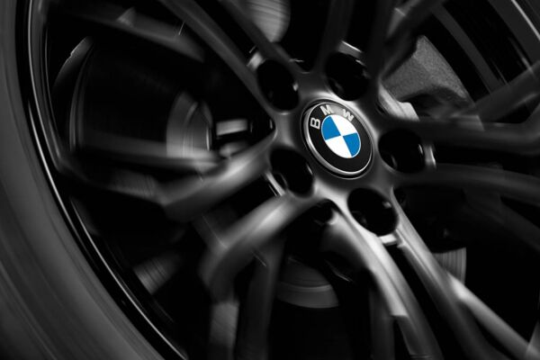 bmw-vaststaande-bmw-naafdoppen-set