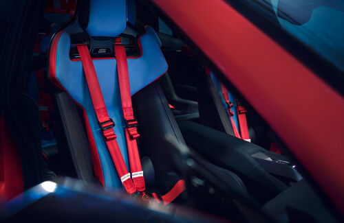 DI26_000416149_V2_O_sRGB_BMW-M-Concept-NEUE-KLASSE---Launch-Campaign