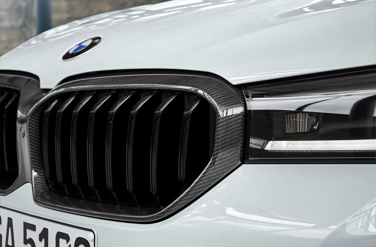 P90394287_highRes_the-new-bmw-5-series