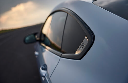 P90572438_highRes_the-new-bmw-m235-xdr