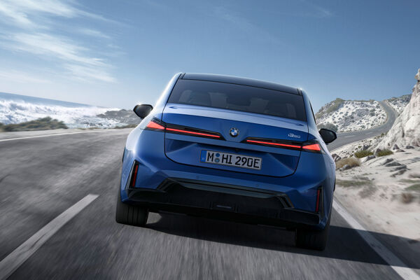 P90632492_highRes_the-new-bmw-i3-50-xd