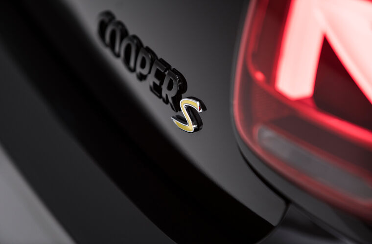 MINI Cooper SE - Black Edition 11