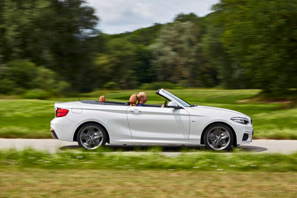 P90269894_highRes_the-new-bmw-2-series