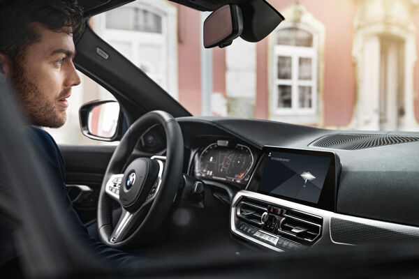 P90342613_highRes_bmw-intelligent-pers
