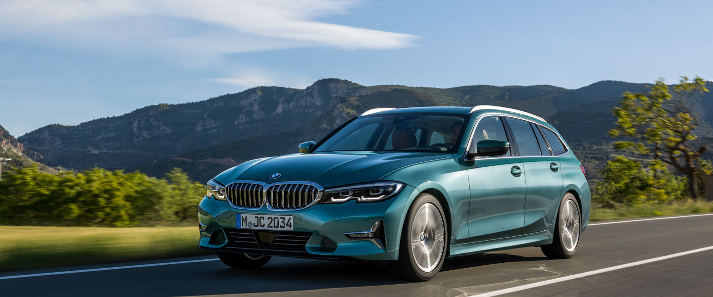 P90352614_highRes_the-new-bmw-3-series