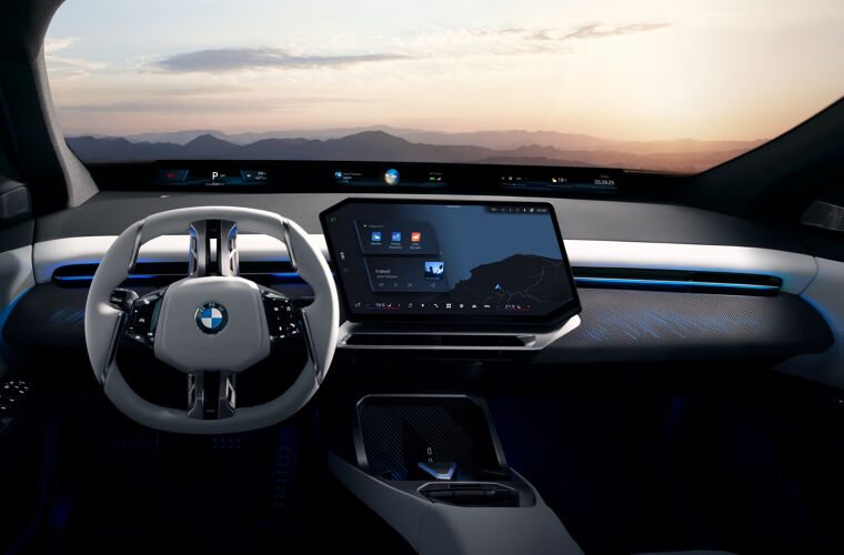 P90615628_highRes_the-new-bmw-ix3-50-x