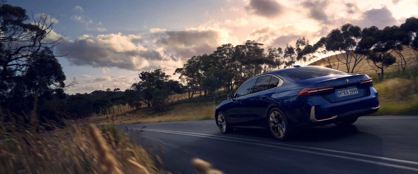 5-serie-header