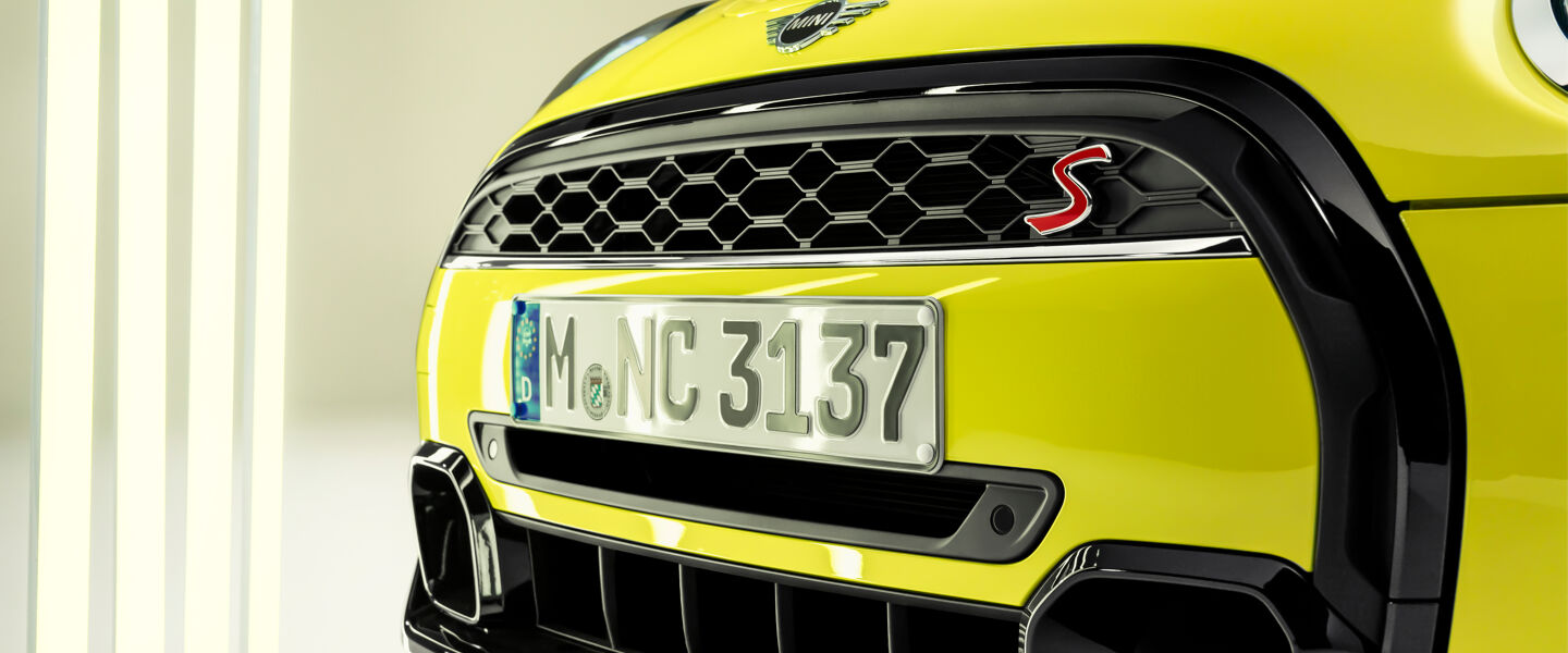 P90411698_highRes_mini-cooper-s-conver