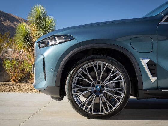 P90489811_lowRes_the-new-bmw-x5-xdriv