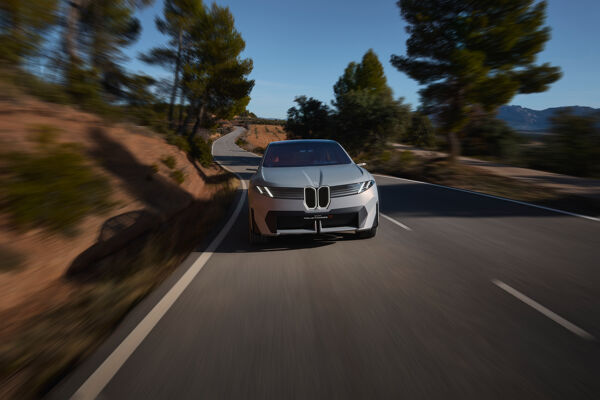 P90543436_highRes_bmw-vision-neue-klas