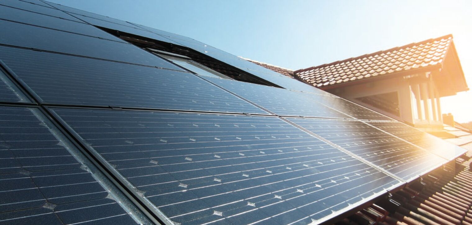SOLARWATT-panelen-op-dak-300DPI-e1509622763226