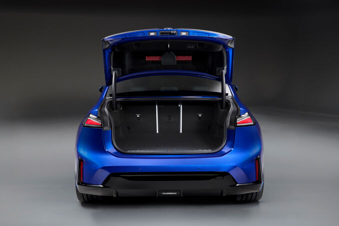 P90632420_highRes_the-new-bmw-i3-50-xd.jpg