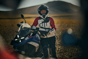 DI23_000177727[1]