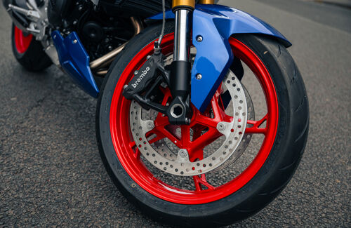 MVF_F900R4
