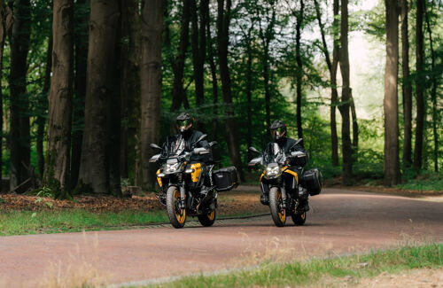 mbjp_bmw_r1300_gs_adventure_aurum-edition_samen_25