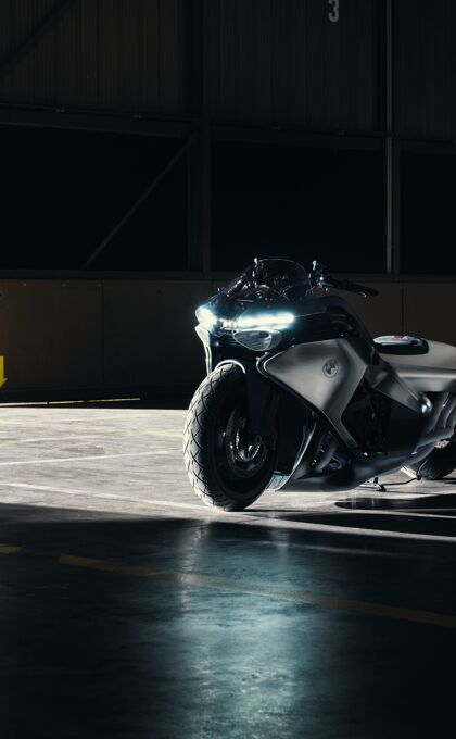 DI26_000408150_V1_C_Original-(jpg,-CMYK)_sRGB_BMW-Motorrad-Vision-K18