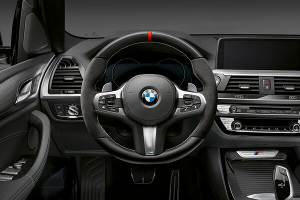 P90295149_highRes_bmw-x3-and-x4-with-b.jpg