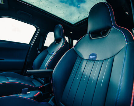 Mini_Cooper-21.JPG